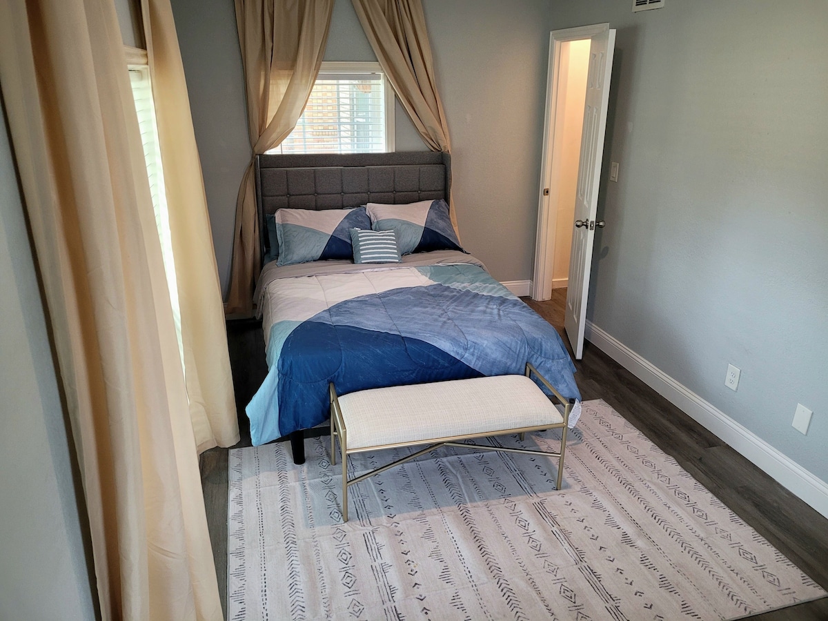 Photo 55 of Tranquil 2-bedroom pet friendly Apt mins from Downtown & Med. Center with WiFi