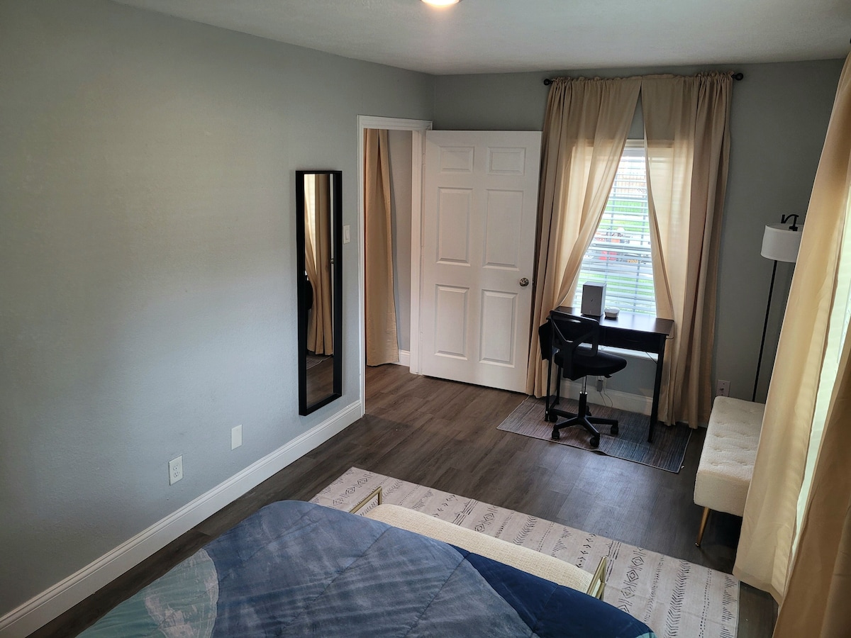 Photo 53 of Tranquil 2-bedroom pet friendly Apt mins from Downtown & Med. Center with WiFi