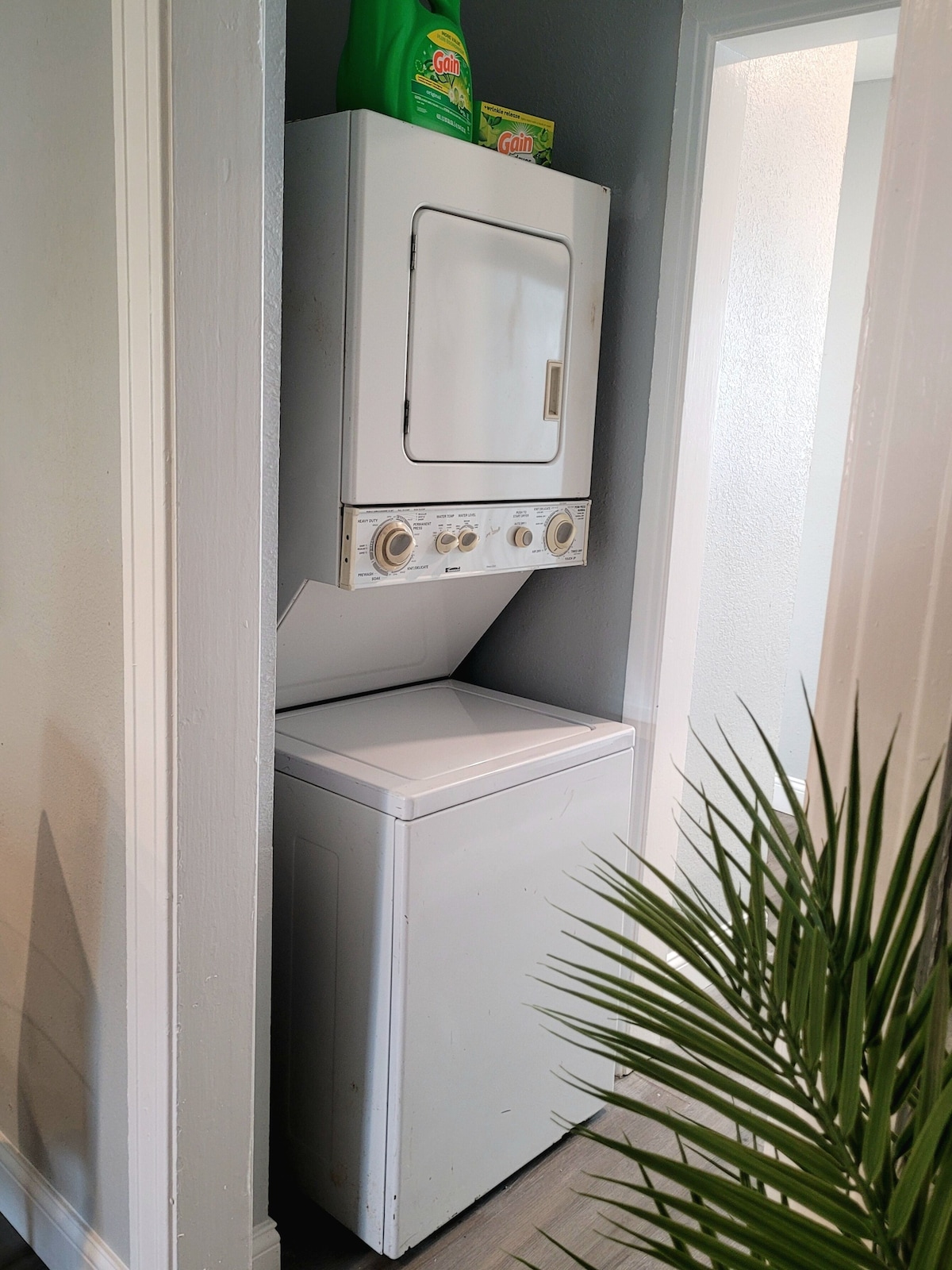 Photo 26 of Tranquil 2-bedroom pet friendly Apt mins from Downtown & Med. Center with WiFi