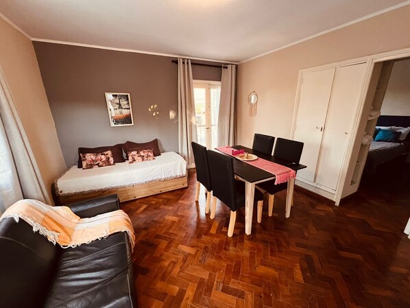 1 bedroom, WiFi, bed sheets