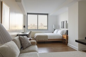 Bügeleisen/Bügelbrett, WLAN, Bettwäsche