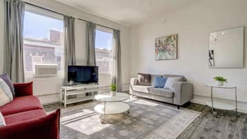 Televisión y oficina