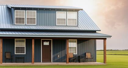 Warm and Inviting 2-bedroom cabin in Harrod with high speed Wi-Fi and much more!