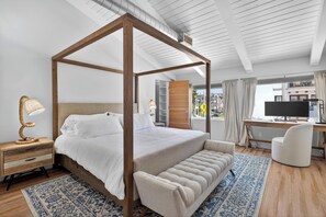 3 bedrooms, iron/ironing board, WiFi