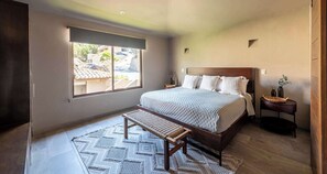 4 quartos, ferros/tábuas de passar roupa, Wi-Fi, roupa de cama