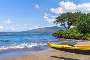 Liegestühle, Strandtücher