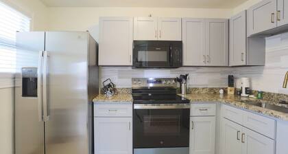 The Sandcastle Collection at Silver Sands – 8BR/8BA, Sleeps 24, Beach Access, Walk to John’s Pass