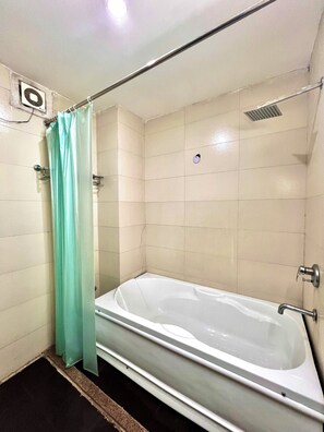 Chambre Double Supérieure | Salle de bain