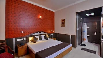 Deluxe Room, Air conditioning, City View | Desk, laptop workspace, free WiFi