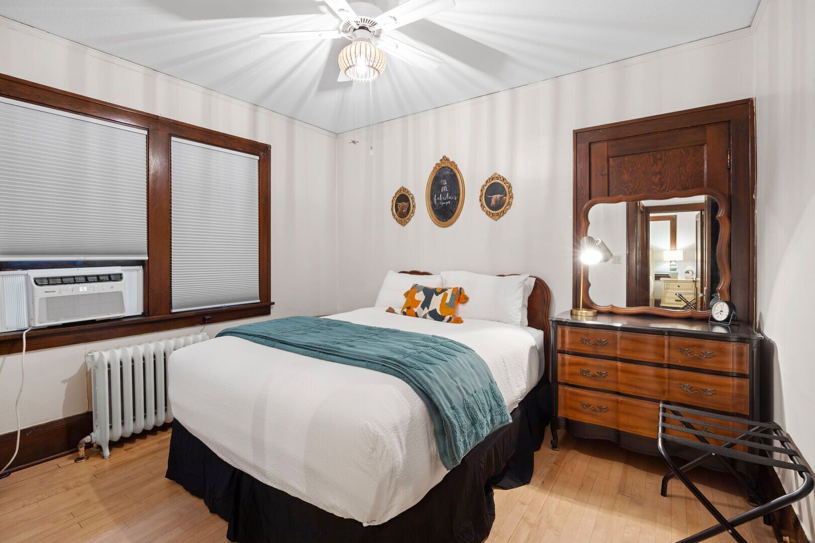 3 Schlafzimmer, Reisekinderbett, WLAN