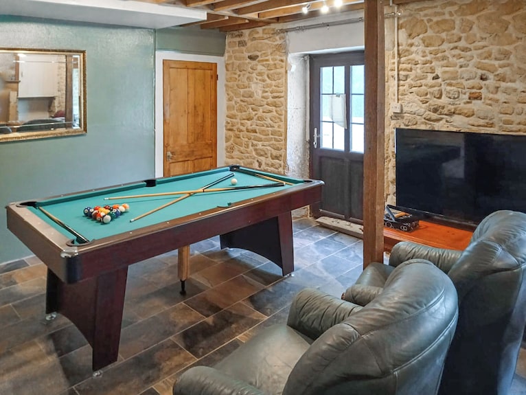 6 Bedroom Accommodation In Beaminster - Crewkerne