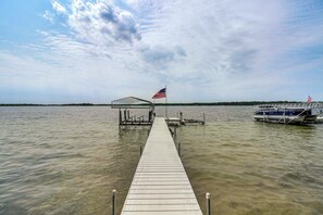 Marina - Family Retreat on Cross Lake: Boat, Swim & Relax! (Crosslake)