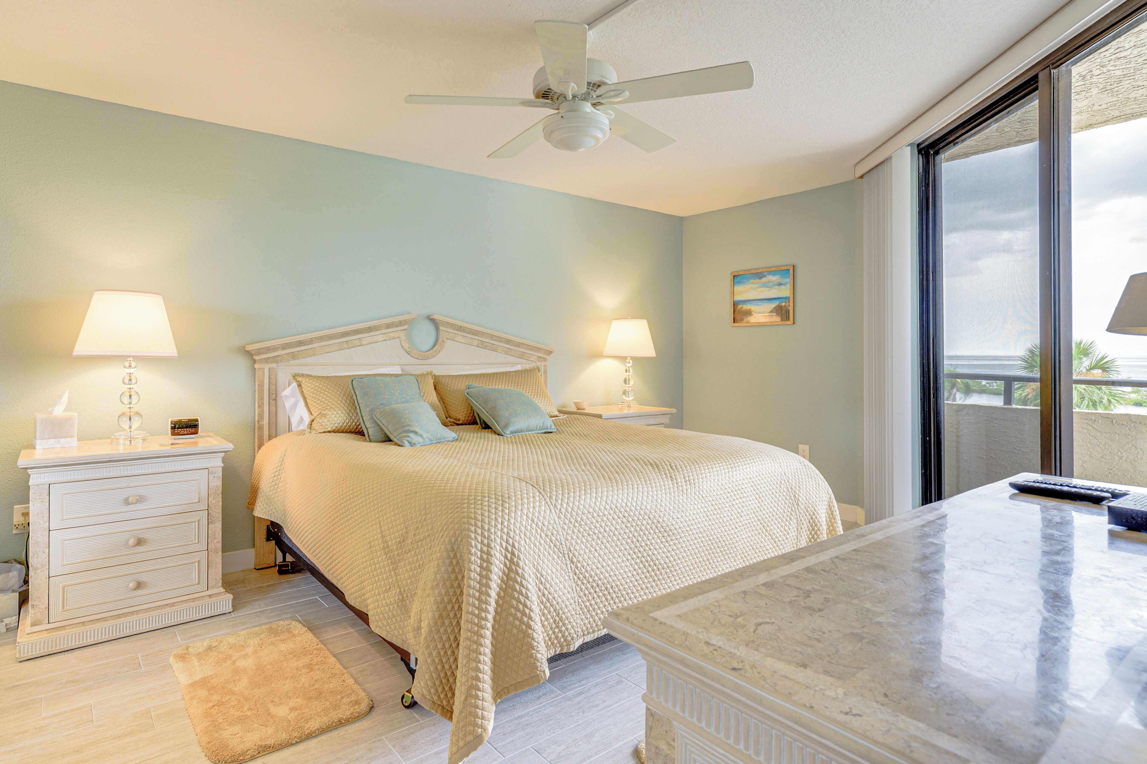 Gulf-view Condo W/ Beach Access In Hudson - Hudson, FL