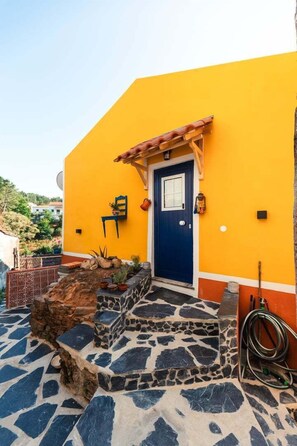 Exterior - Casa Águas de Xisto (Gestosa Fundeira)