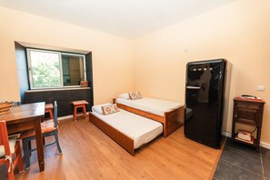 1 bedroom, iron/ironing board, Internet, bed sheets