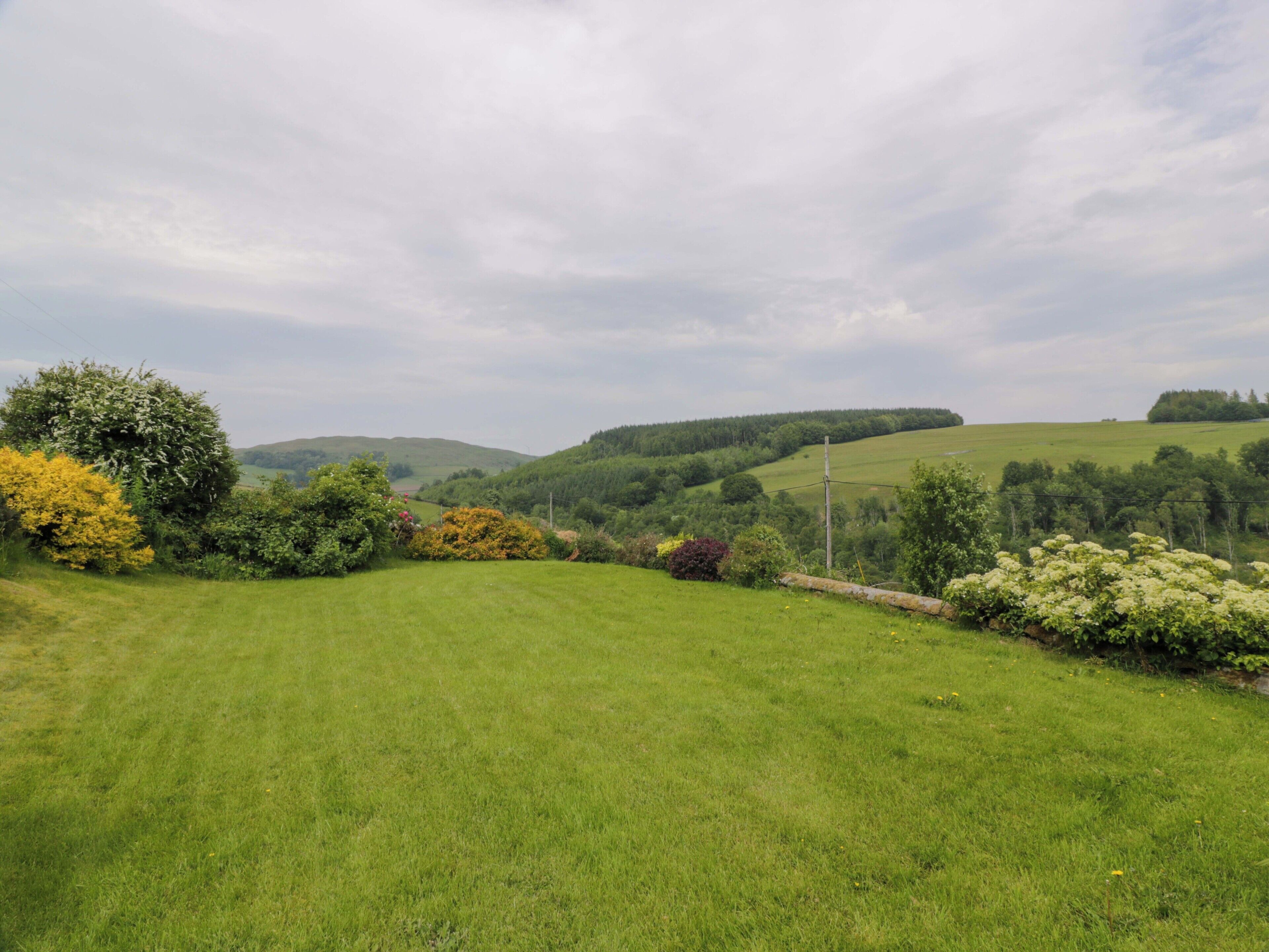 المنطقة المحيطة بالمنشأة