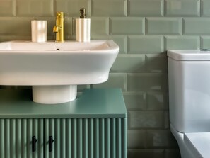 Haartrockner, Handtücher