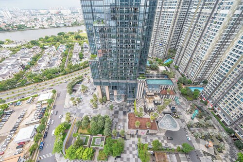 Nice Luxury Apartments Vinhome Central
