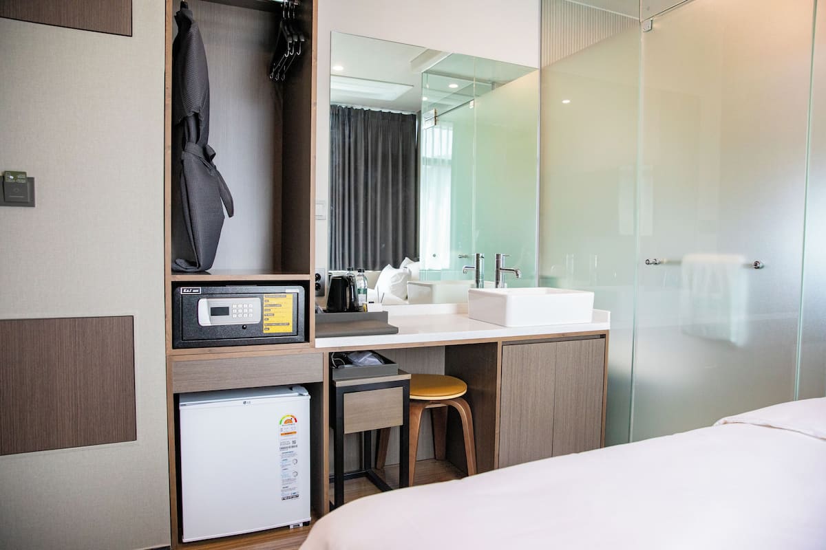In-room safe, desk, blackout curtains, soundproofing