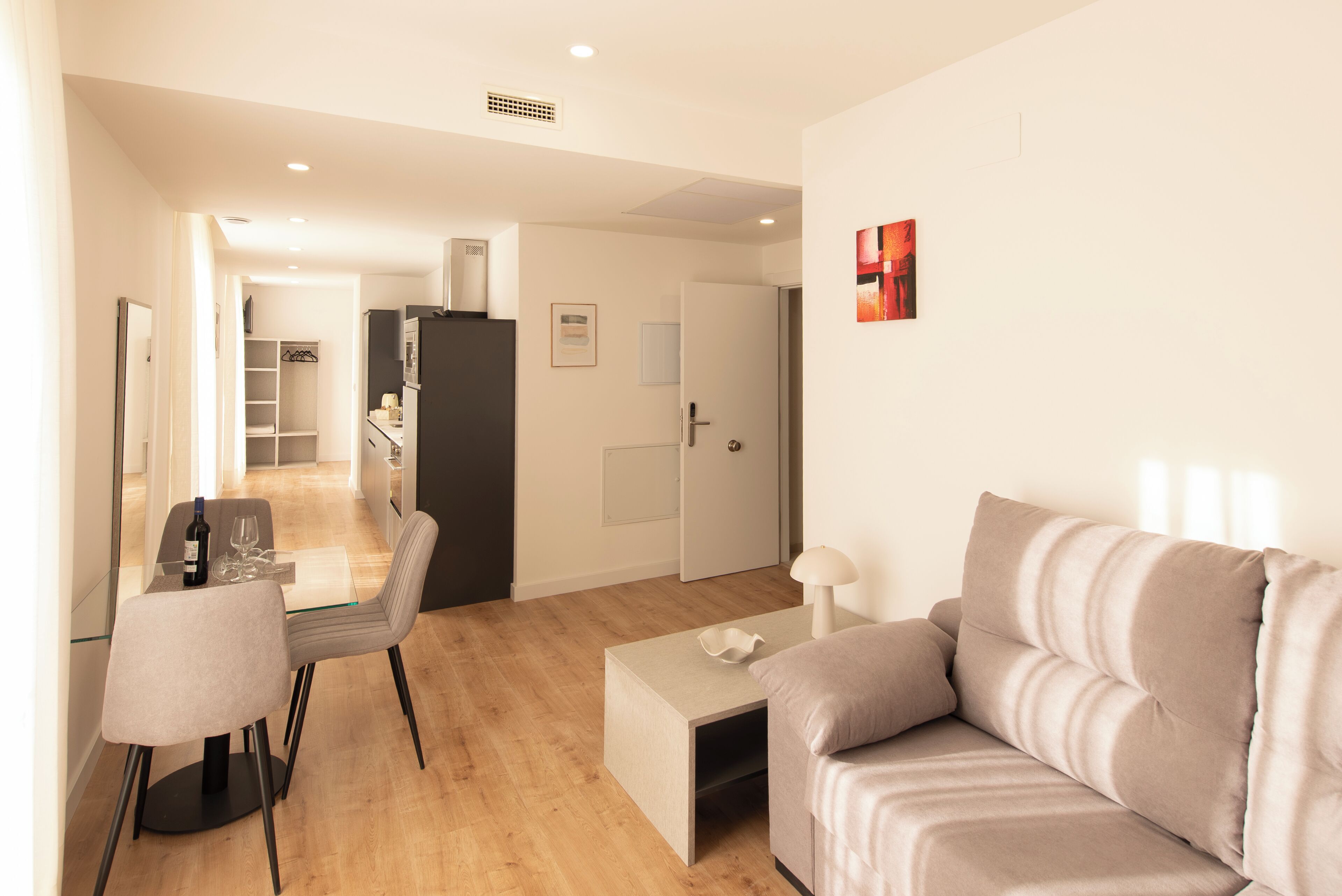 Desk, laptop workspace, free WiFi