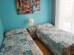 2 Schlafzimmer, Bügeleisen/Bügelbrett, kostenloses WLAN, Bettwäsche