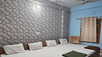 3 bedrooms, WiFi