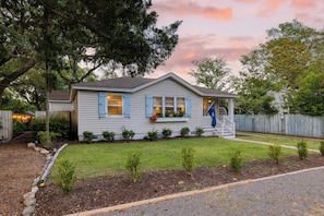 Exterior - Near Sullivan’s Island & Downtown w/ Outdoor Dining | The Arsenal by AvantStay (Mount Pleasant)