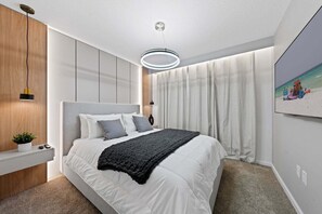 6 bedrooms, desk, iron/ironing board, free WiFi - Perfect for children! With Epic Themed Bedrooms (Kissimmee)