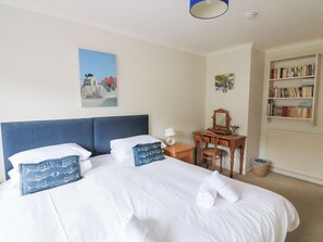 4 bedrooms, individually decorated, individually furnished, free WiFi - Eydon (Salcombe)