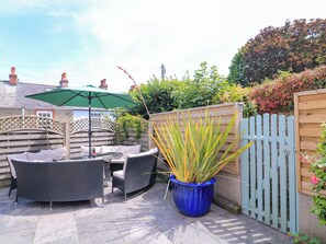 Cottage | Outdoor dining - Eydon (Salcombe)