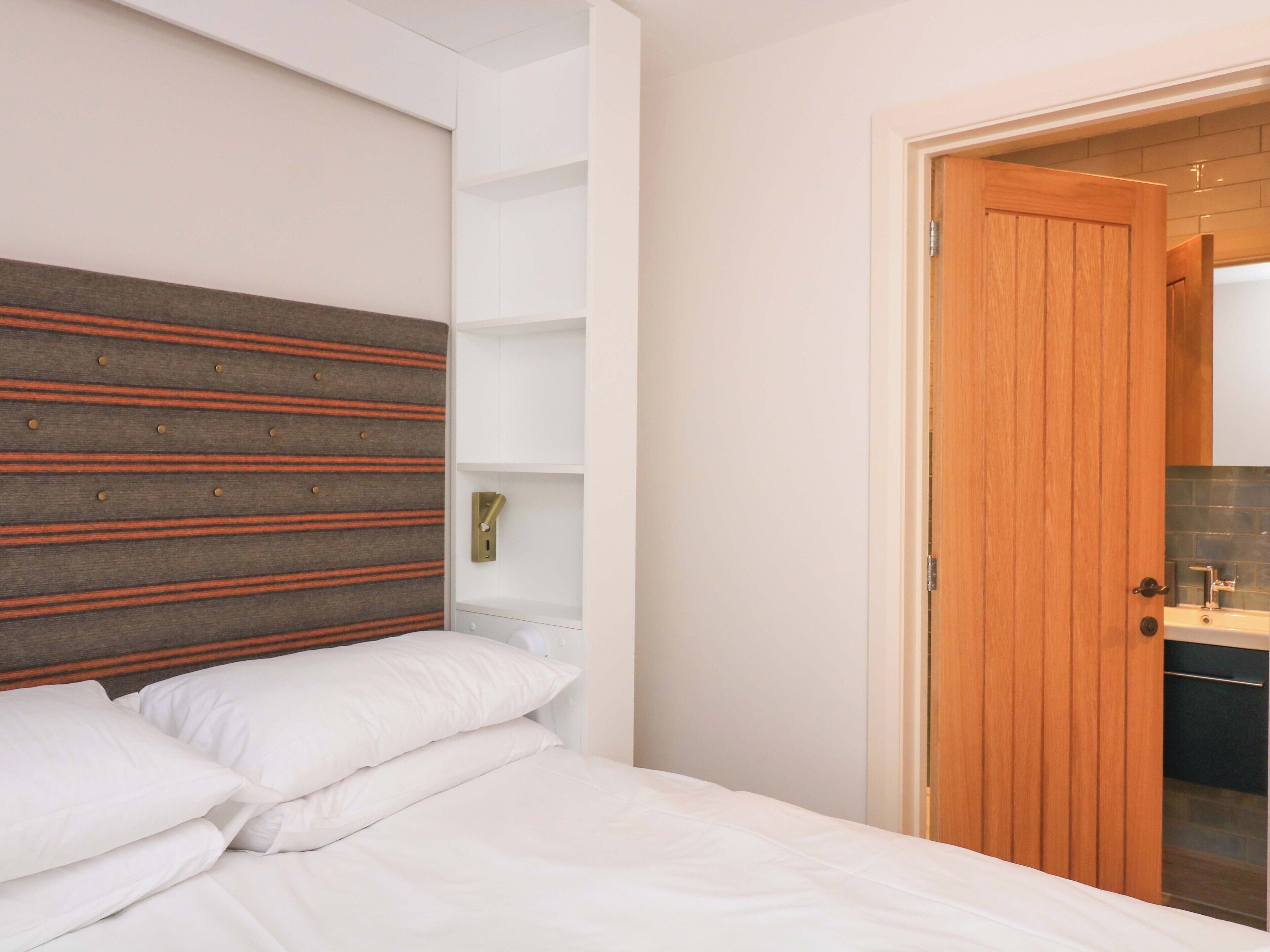 Cottage | 4 phòng ngủ, trang trí khác biệt 