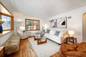 TV, stereo - 5 min drive to CU/Pearl - Best Neighborhood (Boulder)