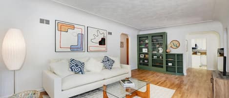 TV, stereo