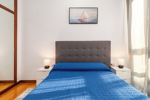 Bügeleisen/Bügelbrett, WLAN, Bettwäsche