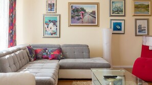 Télévision, cheminée