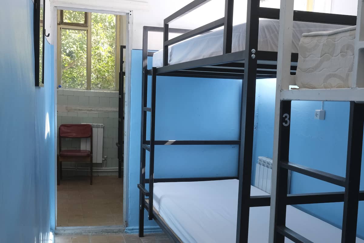 Shared Dormitory | Free WiFi