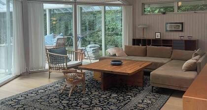 Large holiday home close to nature