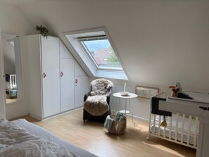 1 Schlafzimmer, Bügeleisen/Bügelbrett, WLAN, Bettwäsche