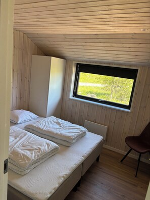 4 bedrooms, free WiFi