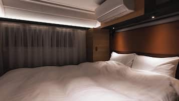 Deluxe Double Room, Ocean View | Down comforters, desk, laptop workspace, free WiFi