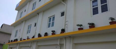 Majoituspaikan julkisivu