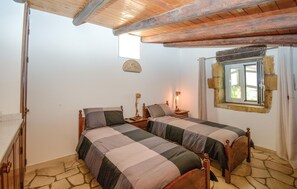 2 bedrooms, free WiFi