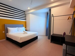 Family Room, Balcony | Iron/ironing board, free WiFi