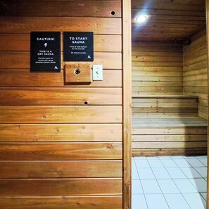 Sauna - Slope Side Studio Panorama Resort (Panorama)
