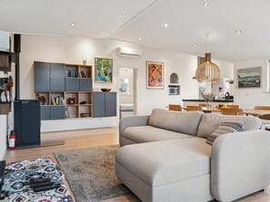 TV - "Siegfried" - 300m to the fjord by Interhome (Kirke Hyllinge)