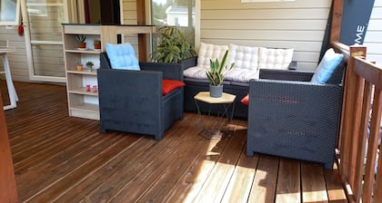 3-bedroom mobile home on the shores of Lake Biscarrosse