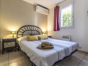 2 bedrooms, Internet