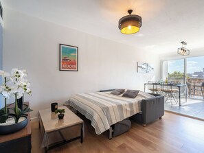 1 quarto, acesso à internet