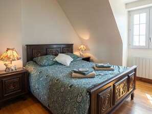 3 多间卧室、上网接入