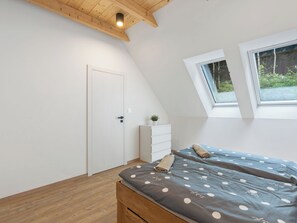 2 bedrooms